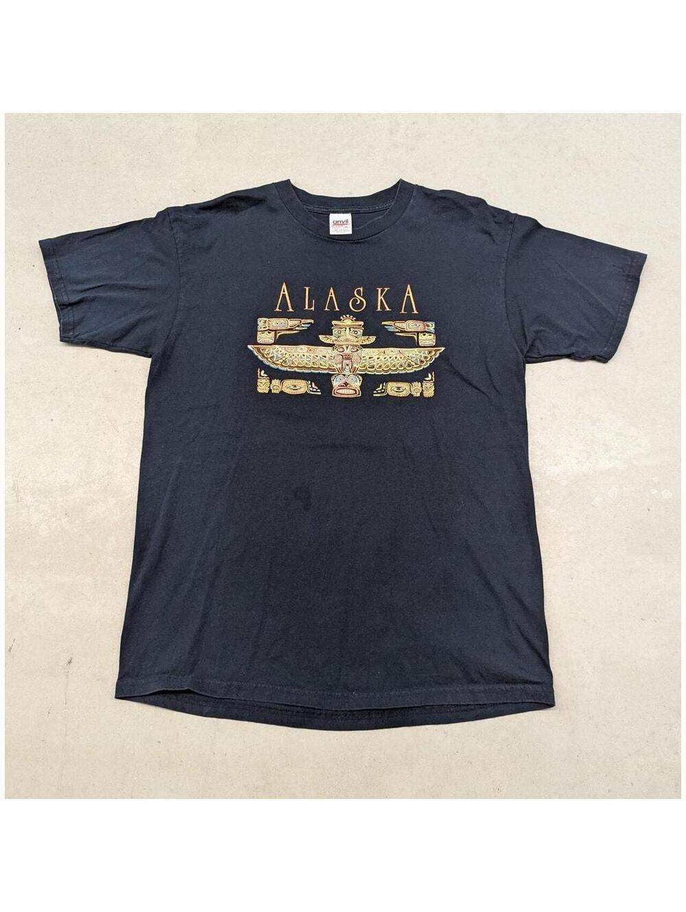 Vintage 90s Alaska Totem Pole Embroidered Navy Blue t-shirt